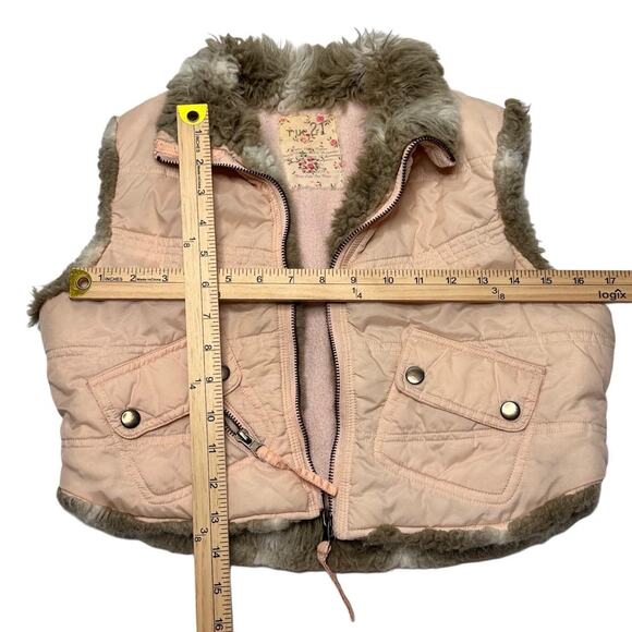 Vintage Baby Pink Fur Y2K Size Small Vest 2000s  Rue 21 - Picture 3 of 5